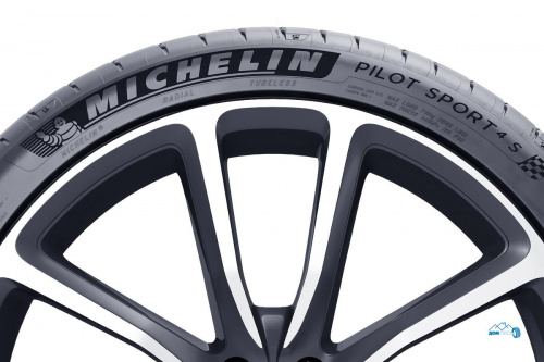 Michelin Pilot Sport 4 S 255/30ZR19 91(Y) XL  TL