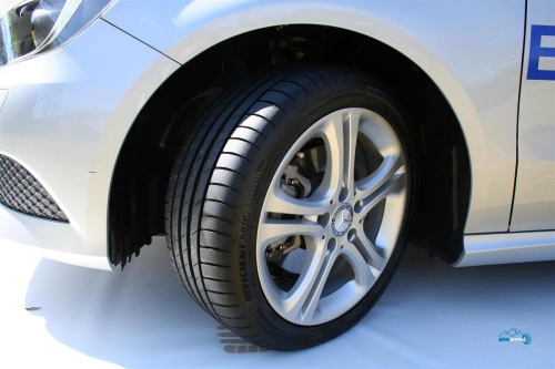 Goodyear EfficientGrip Performance 205/55 R15 88V TL