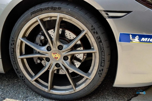 Michelin Pilot Sport Cup 2 245/40ZR19 98(Y) XL CN TL