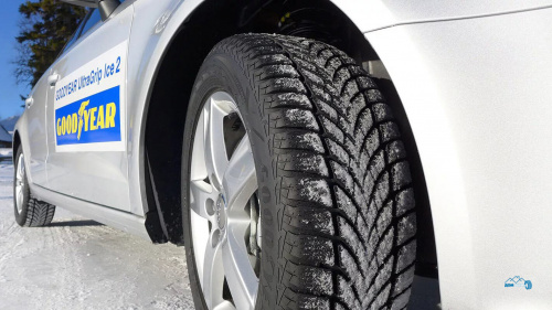 Goodyear UltraGrip Ice 2 225/50 R18 99T XL TL FP M+S 3PMSF