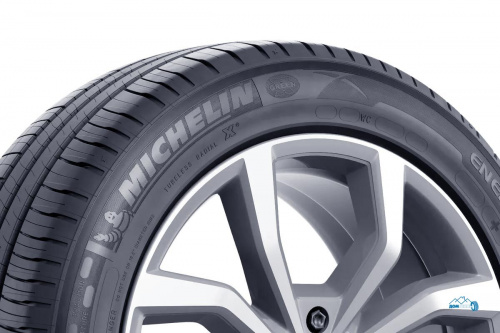Michelin Energy XM2 + 205/60 R16 92V