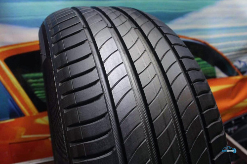 Michelin Primacy 4+ 235/45 R18 98Y XL TL