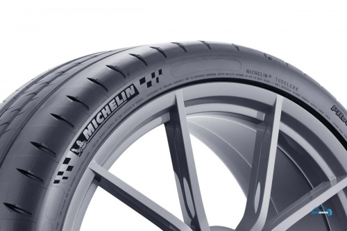 Michelin Pilot Sport Cup 2 245/40ZR19 98(Y) XL CN TL