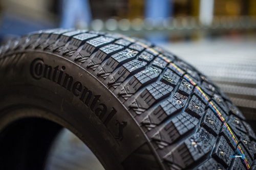 Continental ContiIceContact 2 195/65 R15 95T (шип.)