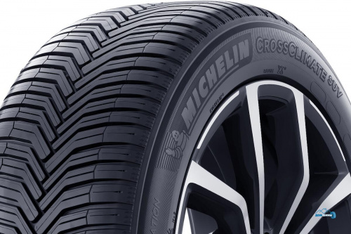 Michelin CrossClimate SUV 215/50 R18 92W TL