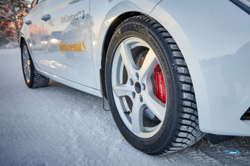 Continental Ice Contact 3 TA 225/55 R17 101T (шип.)