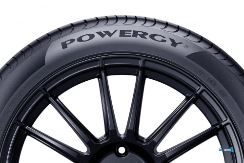 Pirelli Powergy 215/65 R17 99V