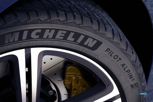 Michelin Pilot Alpin 5 255/40 R19 100V XL TL