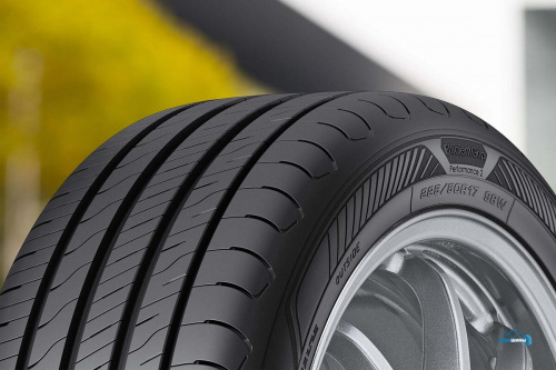 Goodyear EfficientGrip Performance 2 225/50 R16 92Y TL FP
