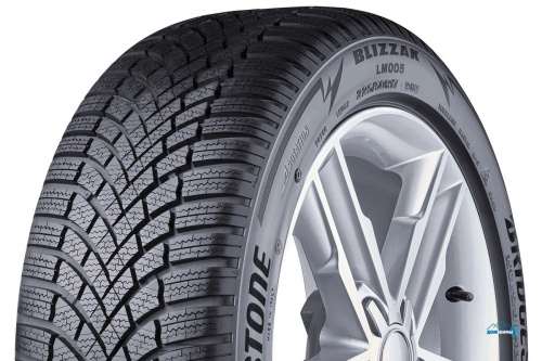 Bridgestone Blizzak LM005 225/60 R17 103V XL TL